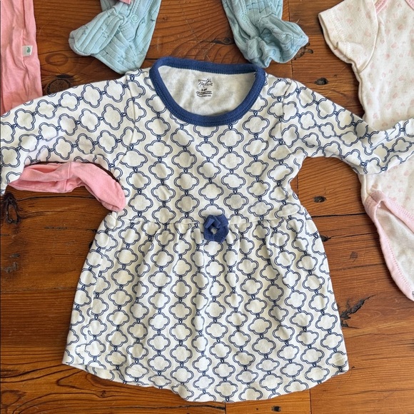 3 to 6 month baby girl bundle of sleeper pjs bathing suit dress shirts - Picture 8 of 15